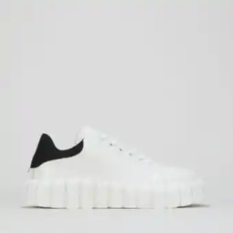 Zando Utopia chunky platform with contrast back detail sneakers white/black offer