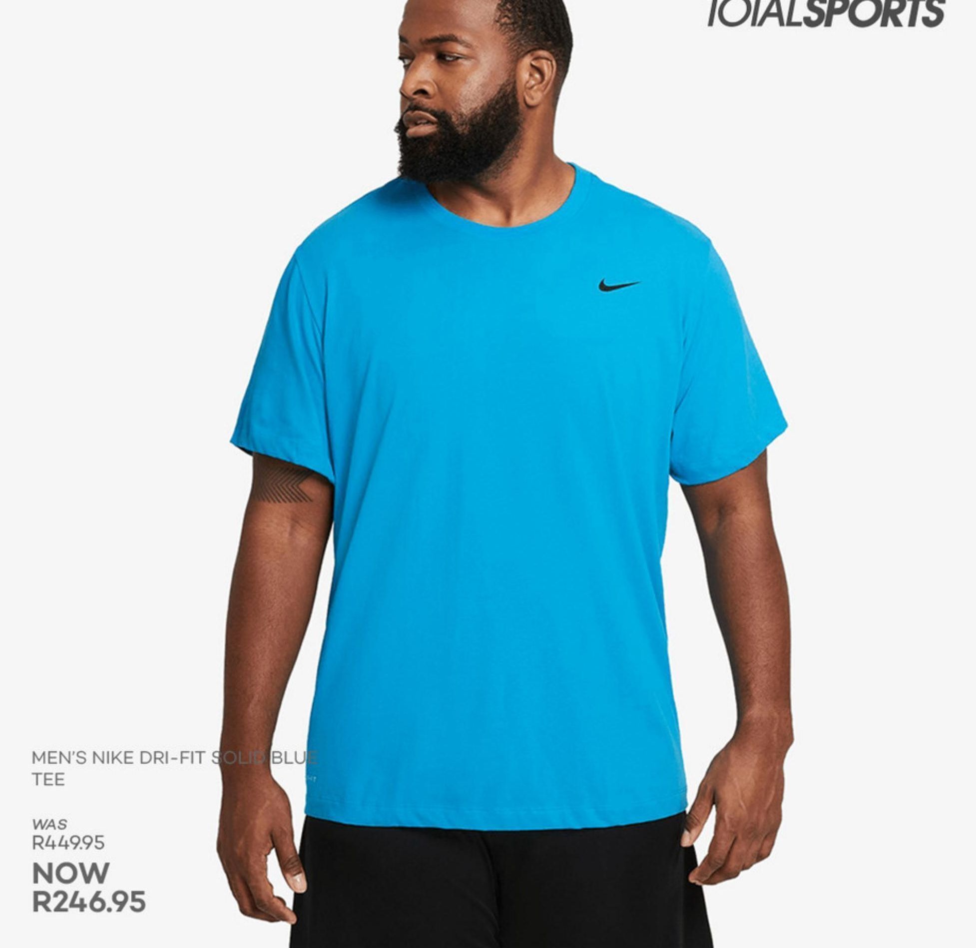 Tshirt nike offer at Totalsports