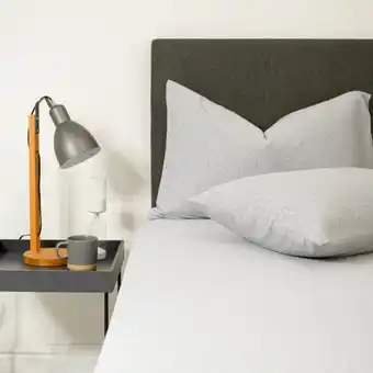 Whitehouse T-shirt essentials fitted sheet grey melange offer