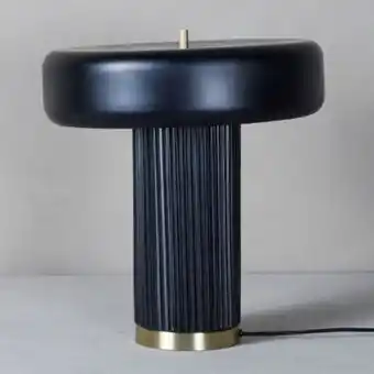 Weylandts Plaza wide table lamp offer