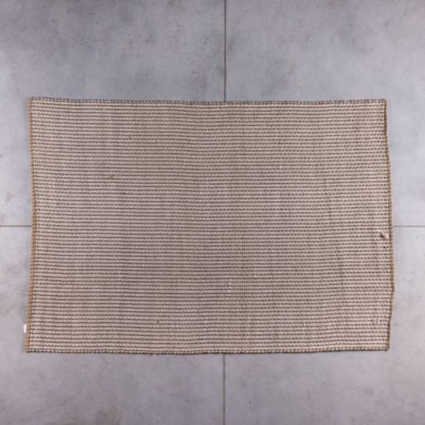 White rose rug s offer at Weylandts