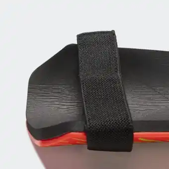 Adidas Predator edge training shin guards offer