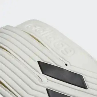 Tiro club goalkeeper gloves