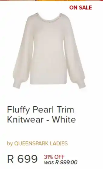 Fluffy pearl prim knitwear white