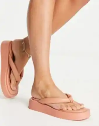 Kaltur flip flop sandals in orange pu - orange