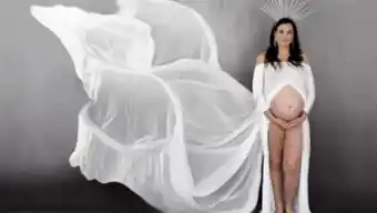 A 1-hour maternity shoot in cape town