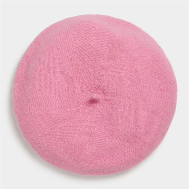Women's pink beret offer at The FIX