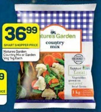 Pick n Pay Natures Garden Country Mix or Garden Veg 1kg Each offer