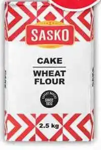 Pick n Pay Hypermarket Sasko Cake Wheat Flour 2.5kg offer