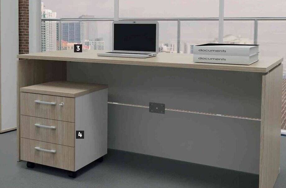 Platinum 1500 mm Desk offer at Makro