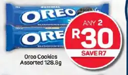 Pick n Pay Hypermarket Oreo Cookies Assorted 128.8g offer