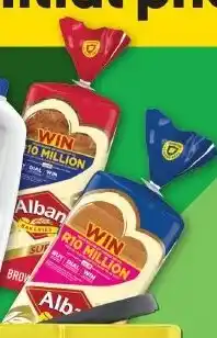 Makro ALBANY Brown Sliced Bread offer