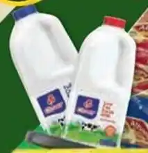 Makro CLOVER Full Cream Fresh Milk or Low Fat Fresh Milk offer