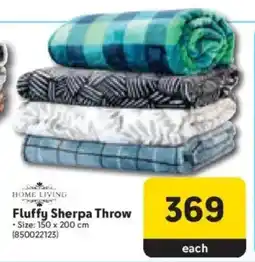 Makro HOME LIVING Fluffy Sherpa Throw offer