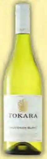Pick n Pay Liquor Tokara Sauvignon Blanc offer