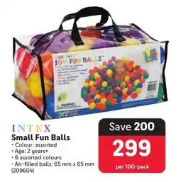 Makro INTEX Small Fun Balls offer