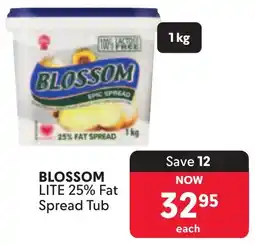 Makro BLOSSOM LITE 25% Fat Spread Tub offer
