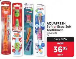 Makro AQUAFRESH Soft or Extra Soft Toothbrush offer