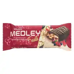 Pick n Pay Liquor Medley Berries Fruit Bar 40g offer