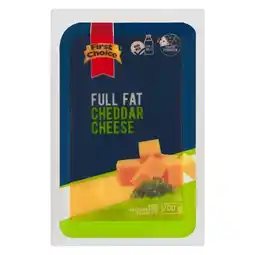 Pick n Pay Liquor First Choice Cheddar Vacuum Pack 700g offer