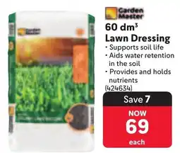 Makro Garden Master 60 dm3 Lawn Dressing offer