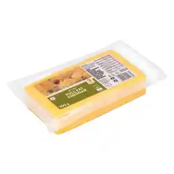 Pick n Pay Liquor PnP Cheddar Cheese 700g offer