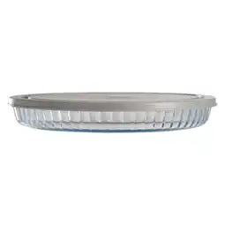 Pick n Pay Liquor DAY Glass Pie Dish With Lid 28cm offer