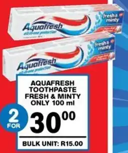 Giant Hyper Aquafresh toothpaste fresh & minty only offer
