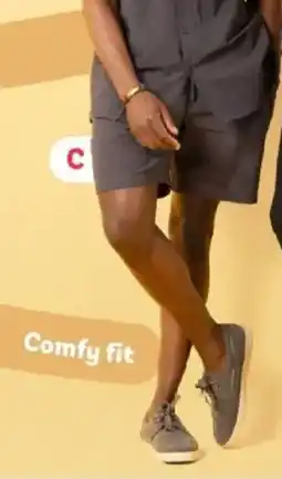 PEP Men's textured shorts offer