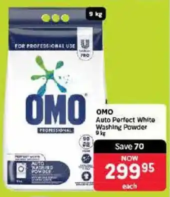 Makro OMO Auto Perfect White Washing Powder offer