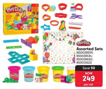 Makro Play-Doh Assorted Sets offer
