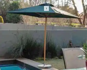 Builders Warehouse Shade Trends Umbrella 2.2m offer