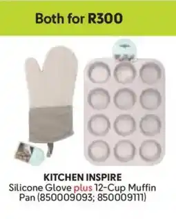 Makro KITCHEN INSPIRE Silicone Glove plus 12-Cup Muffin Pan offer