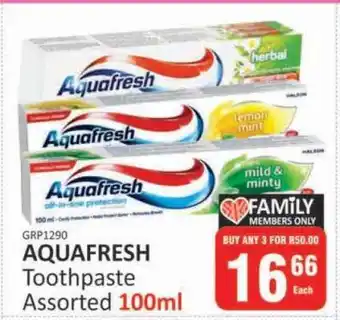 KitKat Cash and Carry Aquafresh Toothpaste Assorted 100ml offer
