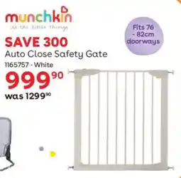 BabiersRUs Munchkin Auto Close Safety Gate offer