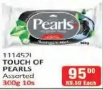 KitKat Cash and Carry Touch of Pearls Assorted offer