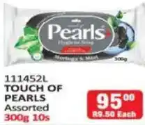 KitKat Cash and Carry Touch of Pearls Assorted offer