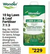 Builders Warehouse 10 kg Lawn & Leaf Fertiliser 7:1:3 offer
