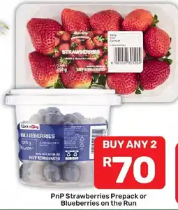 Pick n Pay Hypermarket PnP Strawberries Prepack or Blueberries on the Run offer