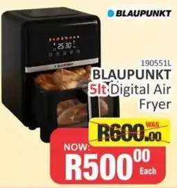 KitKat Cash and Carry Blaupunkt 5lt Digital Air Fryer offer
