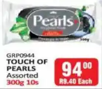 KitKat Cash and Carry Touch of Pearls Assorted offer