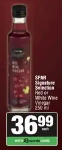 SuperSpar SPAR Signature Selection Red or White Wine Vinegar offer