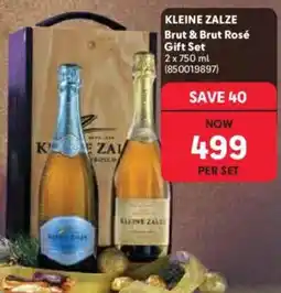 Makro’s liquor Kleine Zalze Brut & Brut Rosé Gift Set offer