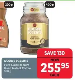Makro DOUWE EGBERTS Pure Gold Medium Roast Instant Coffee 400g offer