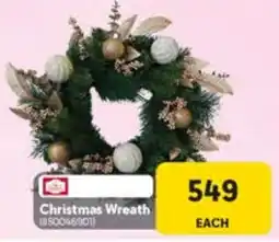 Makro Christmas Wreath offer