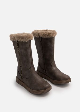 Woolworths Sherpa lined boots (size 12-6) older girl offer