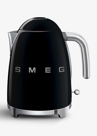 Woolworths Retro cordless electric kettle 1.7l offer