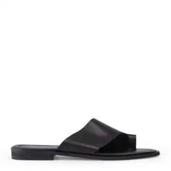 Truworths Black toe post sandal offer
