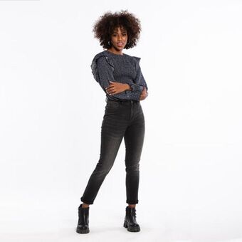 Rage Mid rise denim offer