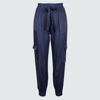 Rage Jogger pants offer